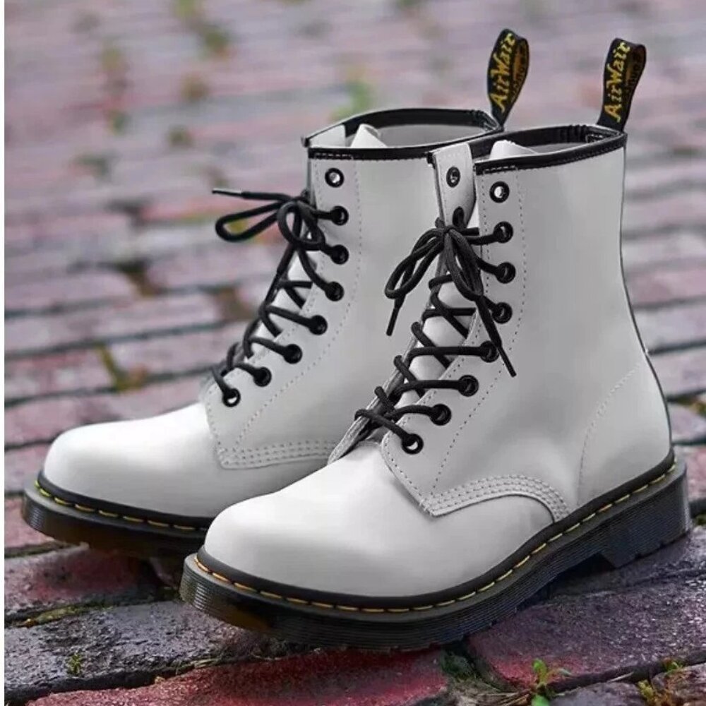 Dr. Marten's DOCS 1460 Smooth Leather Combat Boots Size 7M Womens White